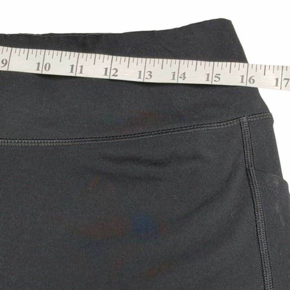 American Eagle Black The Everything Pocket 7" Inseam Bike Shorts - Picture 3 of 4